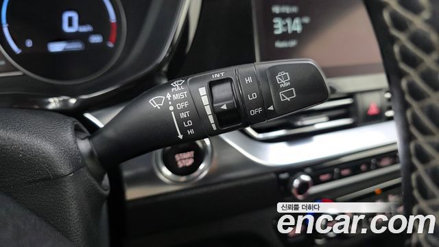 Kia Niro Plus Air 2023 — фото 29