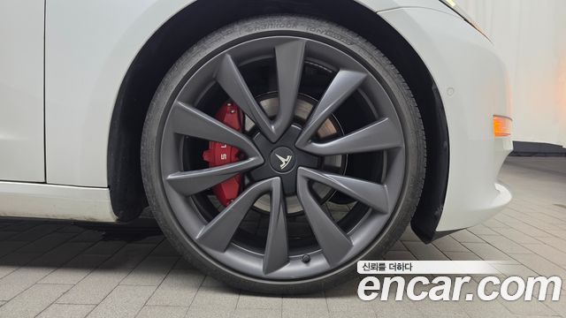 Tesla Model 3 Long Range AWD 2021 — фото 21