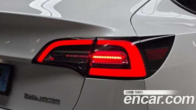 Tesla Model 3 Long Range AWD 2021 — фото 23
