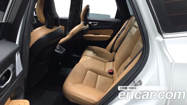 Volvo XC60 (II) T6 Inscription 2018 — фото 26
