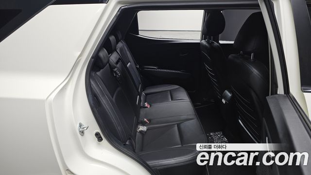 KG Mobility (SsangYong) Tivoli Air 1.5 A1 2WD 2021 — фото 11