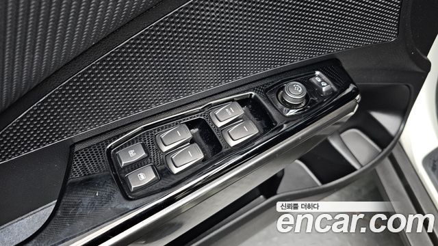 KG Mobility (SsangYong) Tivoli Air 1.5 A1 2WD 2021 — фото 17