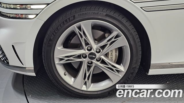 Genesis G90 (RS4) Gasoline 3.5 Turbo 2WD 2023 — фото 5
