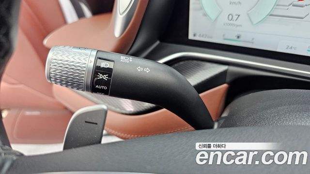 Genesis G90 (RS4) Gasoline 3.5 Turbo 2WD 2023 — фото 19