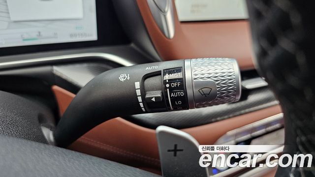 Genesis G90 (RS4) Gasoline 3.5 Turbo 2WD 2023 — фото 20