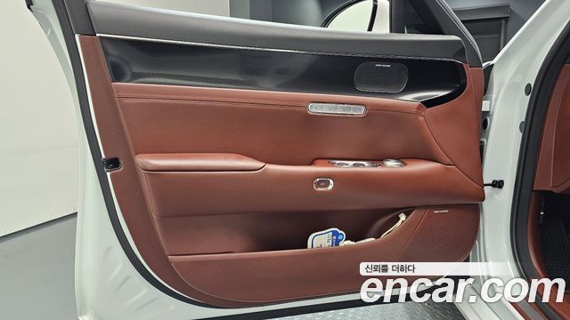 Genesis G90 (RS4) Gasoline 3.5 Turbo 2WD 2023 — фото 24