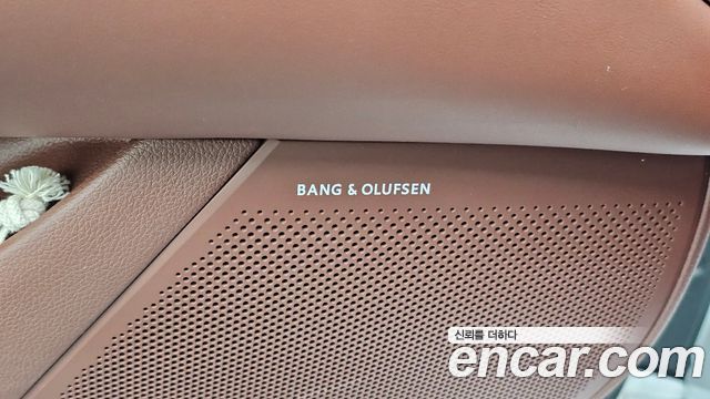 Genesis G90 (RS4) Gasoline 3.5 Turbo 2WD 2023 — фото 31