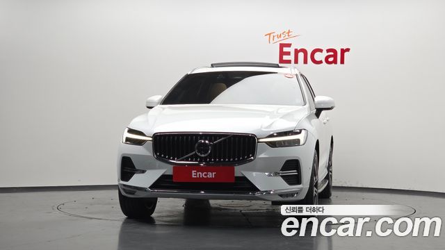 Volvo XC60 (II) B6 Ultimate Bright 2023 — фото 3