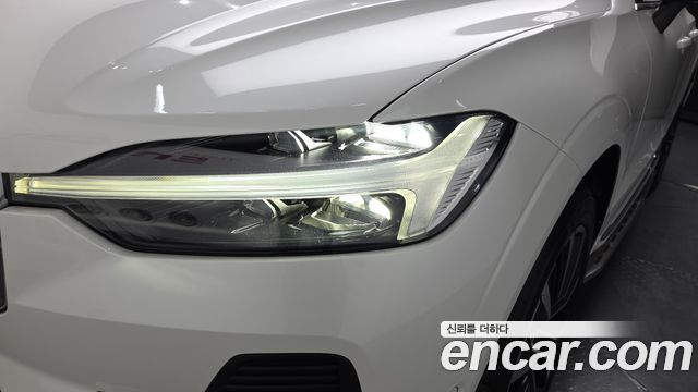 Volvo XC60 (II) B6 Ultimate Bright 2023 — фото 22