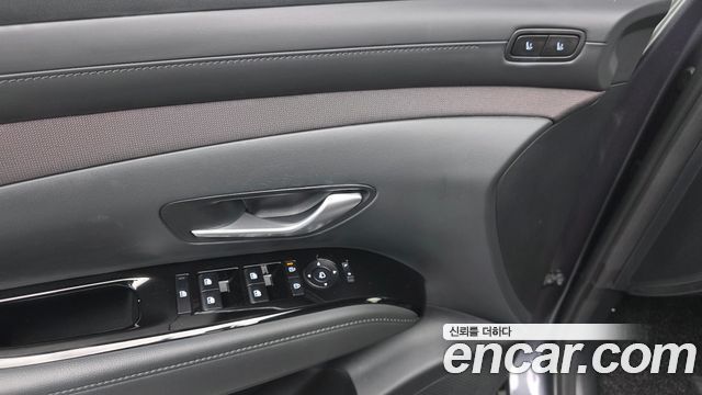 Hyundai Tucson Hybrid (NX4) HEV 1.6 2WD Inspiration 2024 — фото 11