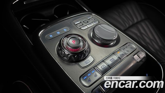 Genesis G90 (RS4) Gasoline 3.5 Turbo AWD 2025 — фото 9
