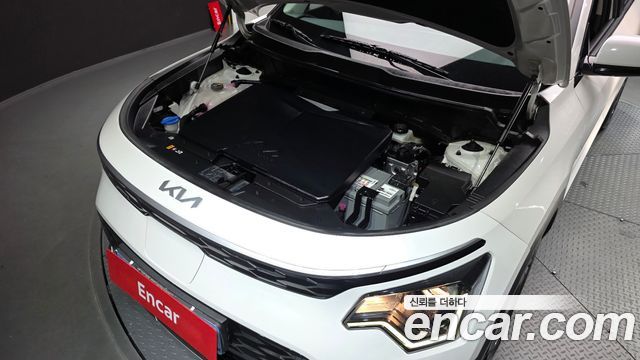Kia Niro EV Air 2023 — фото 6