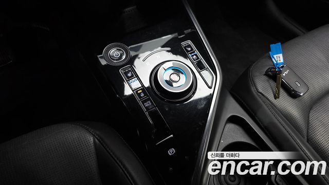 Kia Niro EV Air 2023 — фото 9