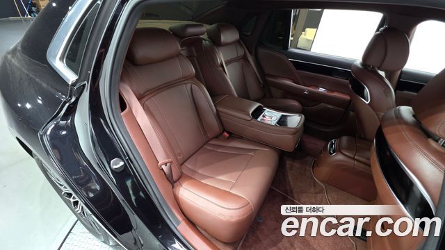Genesis G90 (RS4) Gasoline 3.5 Turbo AWD 2022 — фото 26