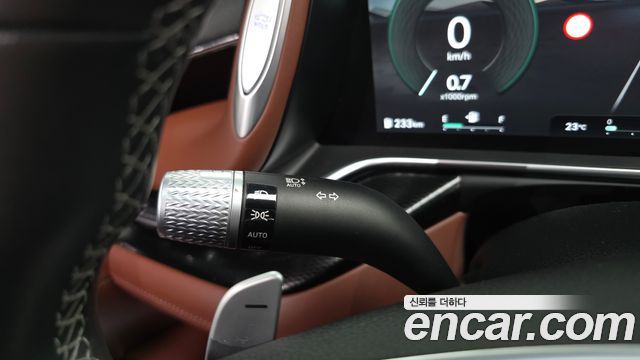 Genesis G90 (RS4) Gasoline 3.5 Turbo AWD 2022 — фото 30
