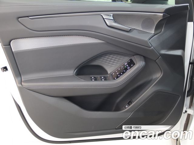 Audi A6 (C9) 40 TFSI S Line 2026 — фото 15