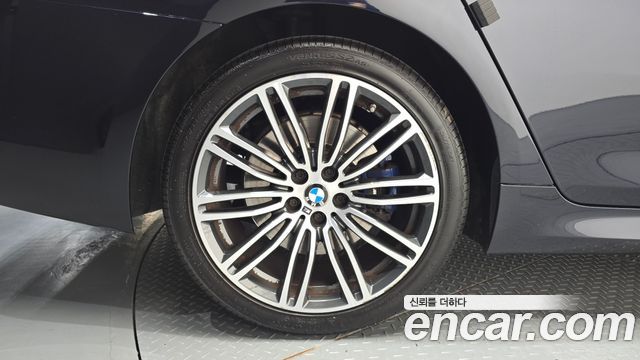 BMW 5 Series (G30) 530i M Sport Package Plus 2020 — фото 5