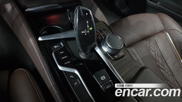 BMW 5 Series (G30) 530i M Sport Package Plus 2020 — фото 9