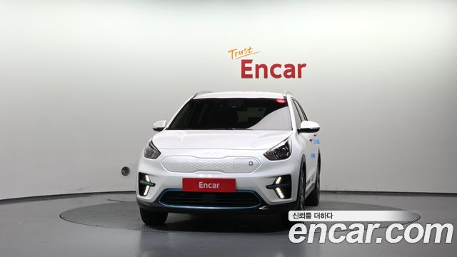 Kia Niro EV Prestige 2022 — фото 3