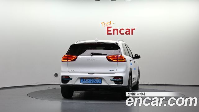 Kia Niro EV Prestige 2022 — фото 4