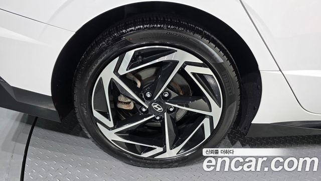 Hyundai Sonata The Edge (DN8) 1.6 Turbo Exclusive 2024 — фото 5