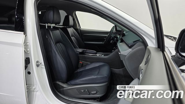 Hyundai Sonata The Edge (DN8) 1.6 Turbo Exclusive 2024 — фото 11