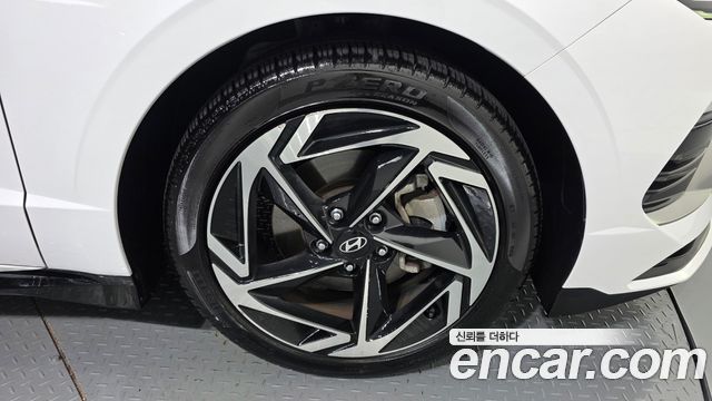 Hyundai Sonata The Edge (DN8) 1.6 Turbo Exclusive 2024 — фото 21