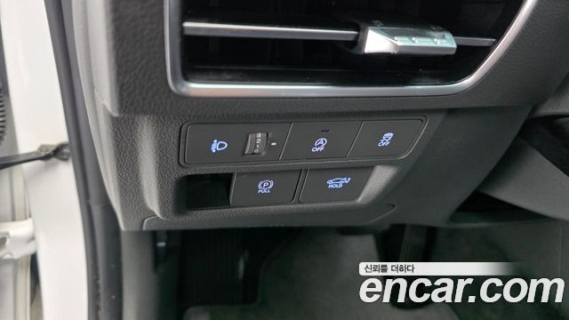 Hyundai Sonata The Edge (DN8) 1.6 Turbo Exclusive 2024 — фото 31