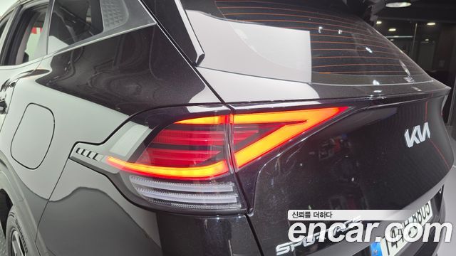 Kia Sportage (V) Gasoline 1.6 Turbo 2WD Nobleless 2022 — фото 23