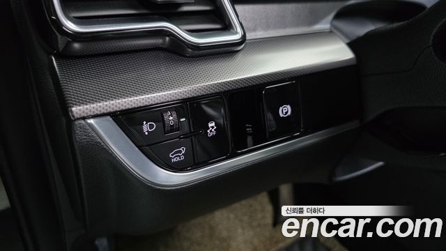 Kia Sportage (V) Gasoline 1.6 Turbo 2WD Nobleless 2022 — фото 31