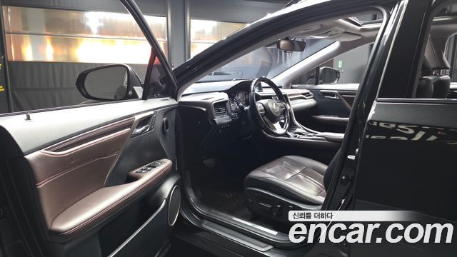 Lexus RX450h (IV) Executive 2019 — фото 10