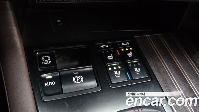 Lexus RX450h (IV) Executive 2019 — фото 39