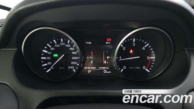 Land Rover Discovery Sport 2.0 TD4 SE 2016 — фото 8