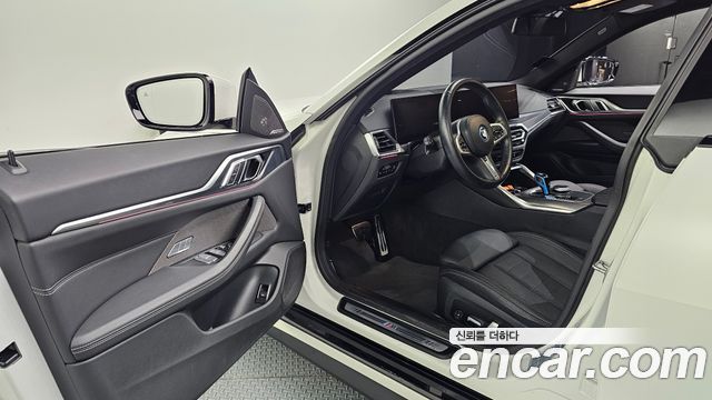 BMW i4 eDrive40 M Sports Pro 2022 — фото 10