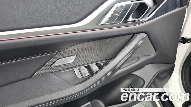 BMW i4 eDrive40 M Sports Pro 2022 — фото 18