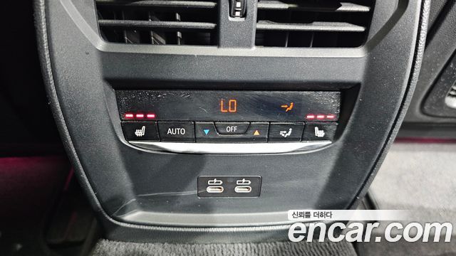 BMW i4 eDrive40 M Sports Pro 2022 — фото 30