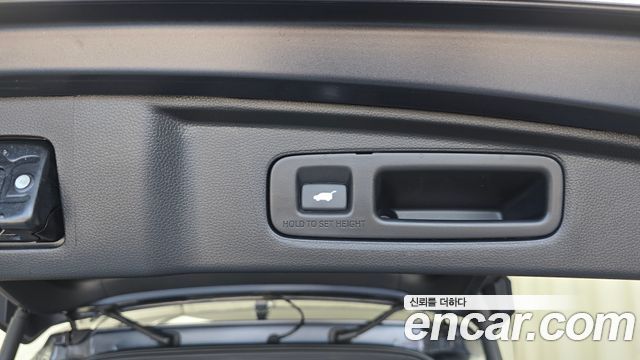 Honda CR-V (VI) 2.0 Hybrid Touring 2WD 2024 — фото 17