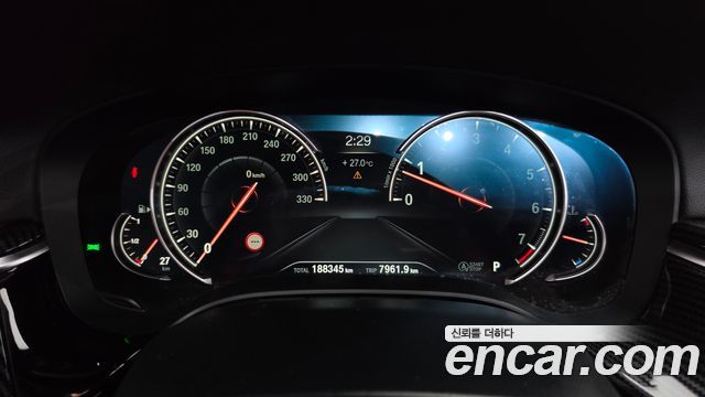 BMW 5 Series (G30) 530i xDrive M Sport Package Plus 2018 — фото 8