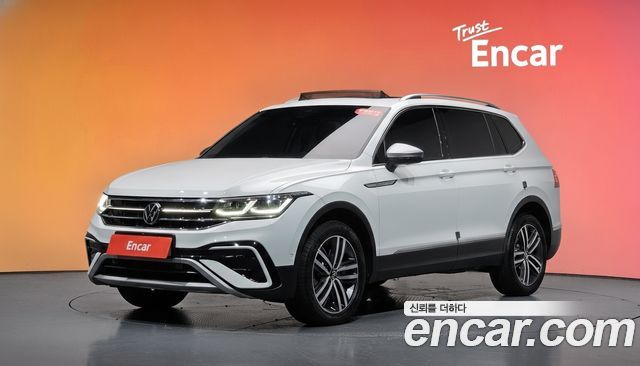 Volkswagen Tiguan Allspace 2.0 TSI Prestige 2023 — фото 1
