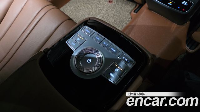 Genesis G80 (RG3) Gasoline 2.5 Turbo 2WD 2022 — фото 18