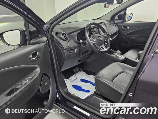 Renault Korea Zoe Intens 2021 — фото 15