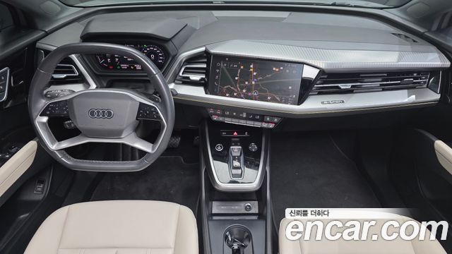 Audi Q4 e-tron (F4) 40 2023 — фото 7