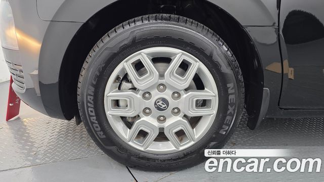 Hyundai Staria L3.5 Tourer 11-Seater Modern 2025 — фото 5