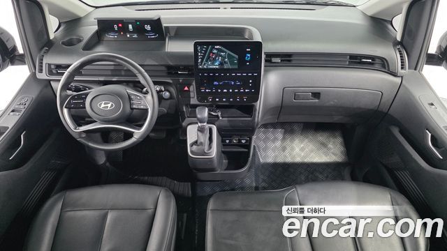 Hyundai Staria L3.5 Tourer 11-Seater Modern 2025 — фото 7