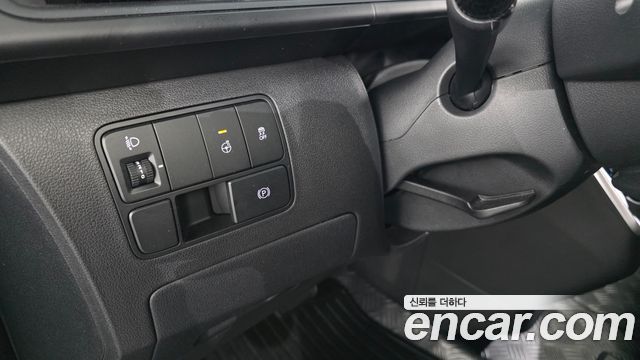 Hyundai Staria L3.5 Tourer 11-Seater Modern 2025 — фото 15
