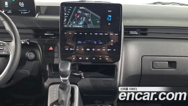 Hyundai Staria L3.5 Tourer 11-Seater Modern 2025 — фото 19