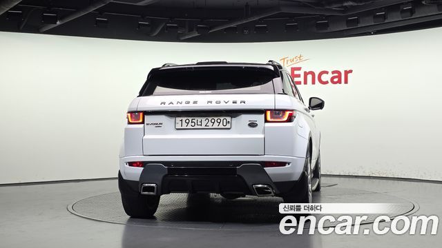 Land Rover Range Rover Evoque 2.0 TD4 HSE Dynamic 2017 — фото 4