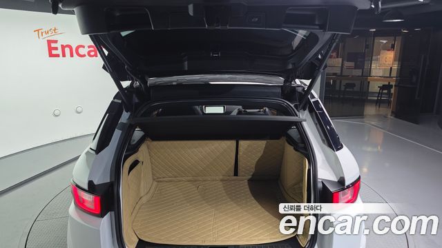 Land Rover Range Rover Evoque 2.0 TD4 HSE Dynamic 2017 — фото 20
