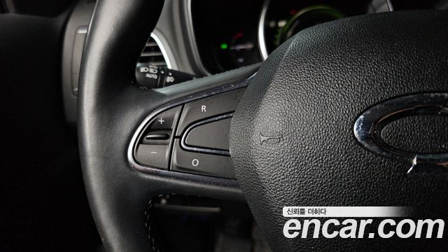 Renault Korea QM6 2.0 GDe RE 2WD 2020 — фото 31