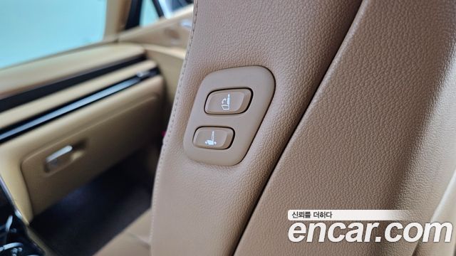 Genesis G80 (RG3) Gasoline 2.5 Turbo AWD 2026 — фото 17